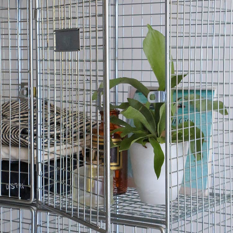 バンダム メッシュロッカー 8ドア