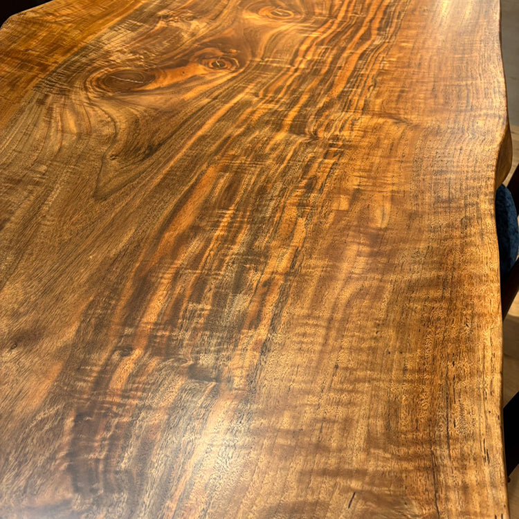 一枚板　バストゥーンウォールナット(杢)　364-1/2-10-3　（W155cm）