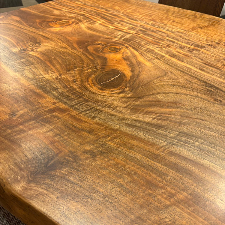 一枚板　バストゥーンウォールナット(杢)　364-1/2-10-3　（W155cm）