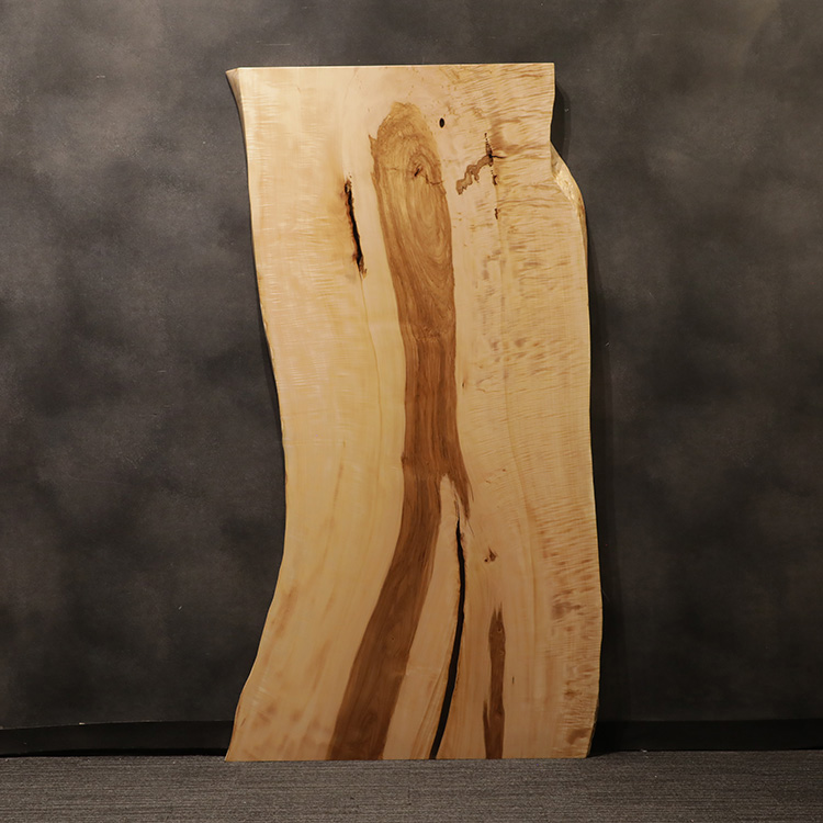 一枚板　トチ / 栃(杢)　K-GM-2210-1610　(W210cm)