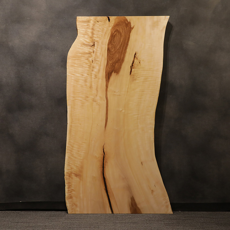 一枚板　トチ / 栃(杢)　K-GM-2210-1610　(W210cm)