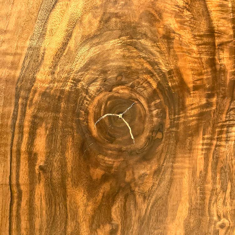 一枚板　バストゥーンウォールナット(杢)　364-1/2-2-2　（W135cm）