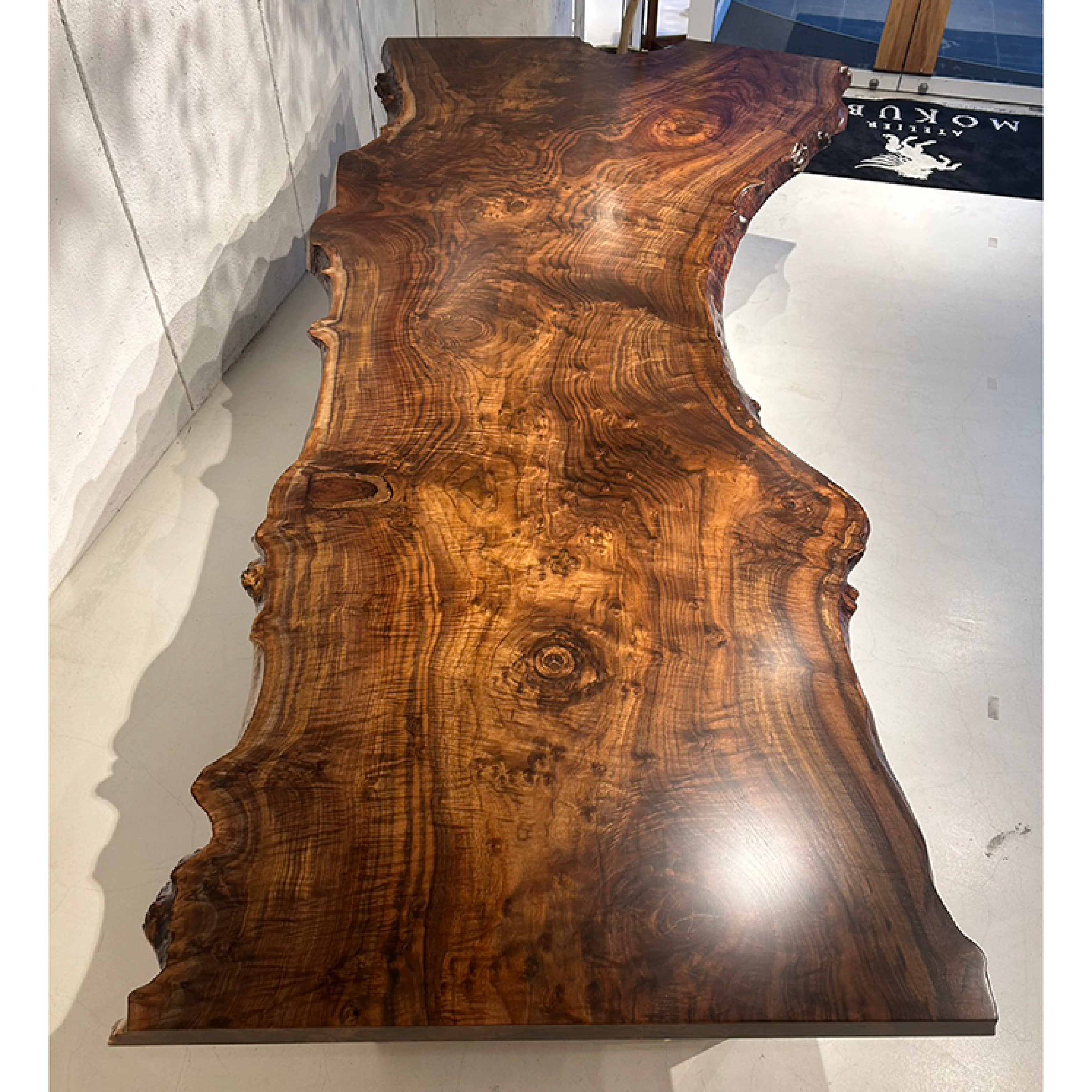 【SOLD OUT】一枚板　クラロウォールナット　CN-523-2711　（W380cm)