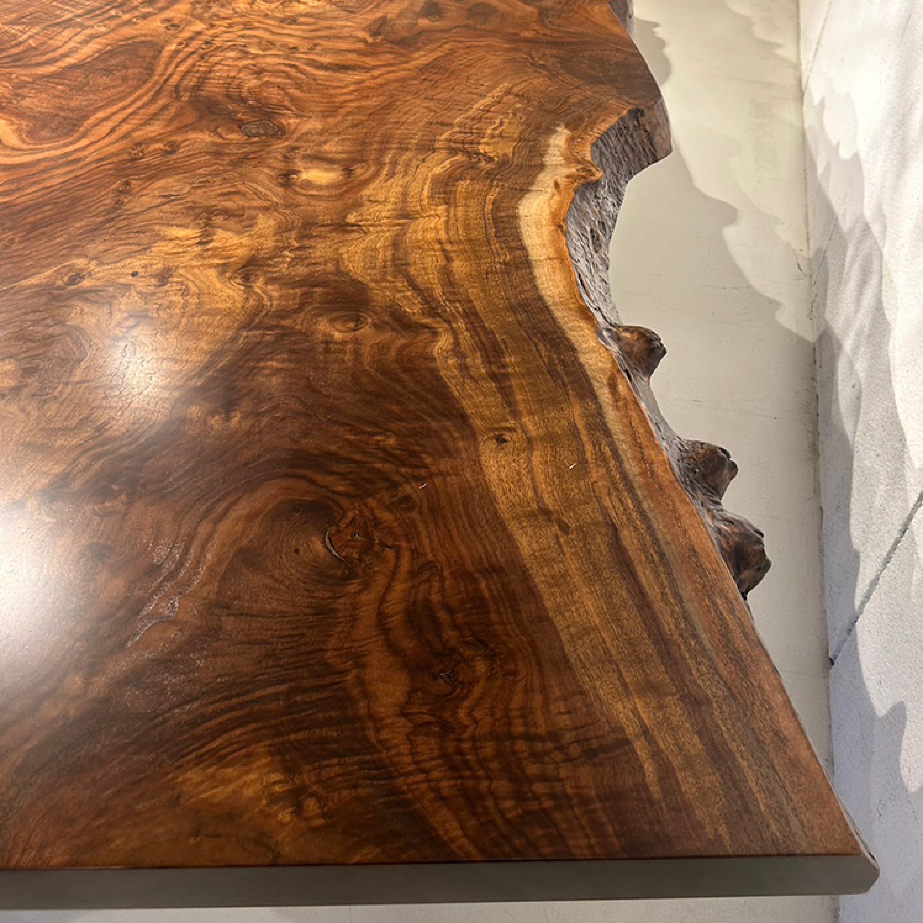 【SOLD OUT】一枚板　クラロウォールナット　CN-523-2711　（W380cm)