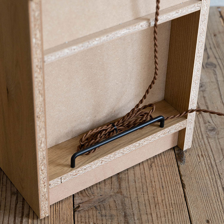 ダストン ナイトテーブル