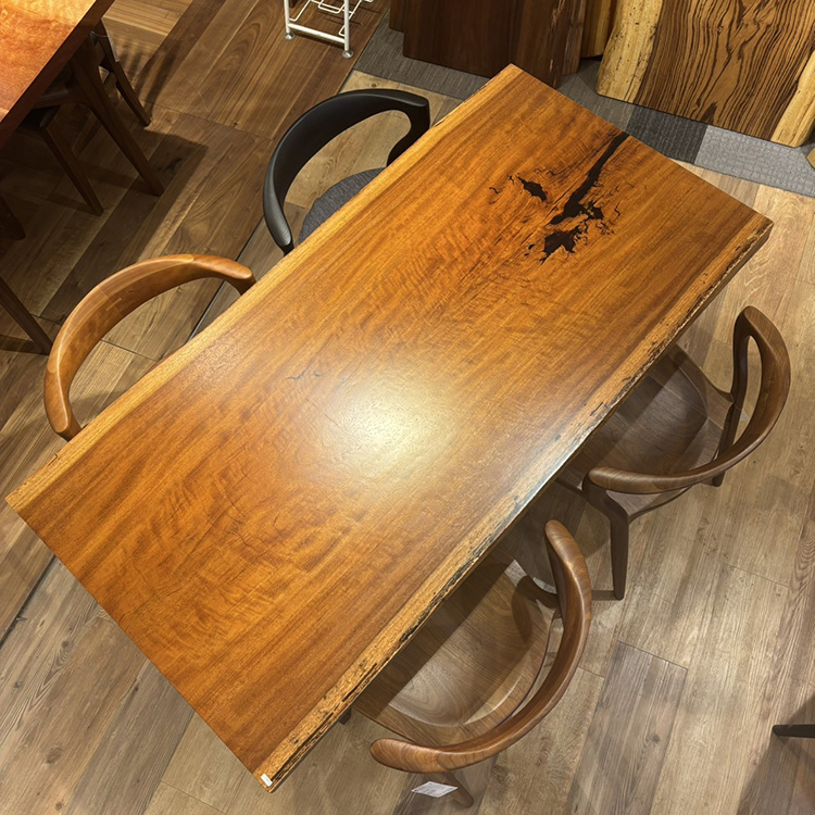 一枚板　マホガニー(杢)　5285-1-1　(W150cm)　ダイニングテーブル
