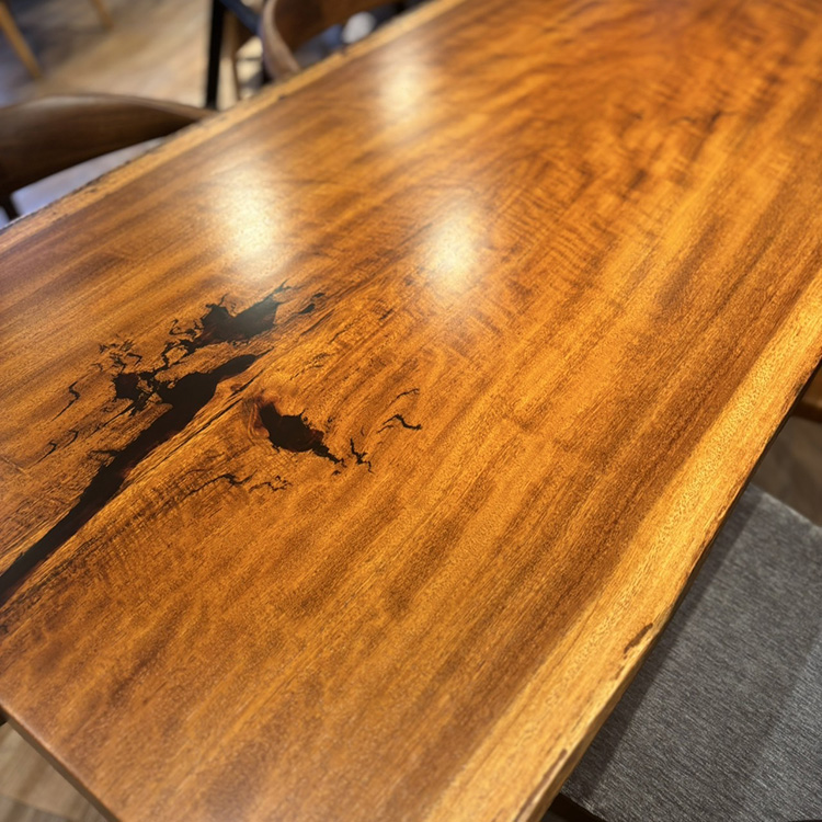 一枚板　マホガニー(杢)　5285-1-1　(W150cm)　ダイニングテーブル