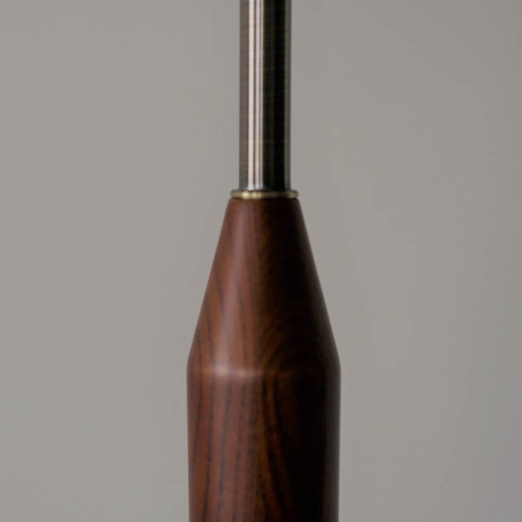 スヴァンテ フロアランプ