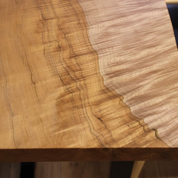 【SOLD OUT】一枚板　カエデ　601-5　(W170cm)　アウトレット品　ダイニングテーブル