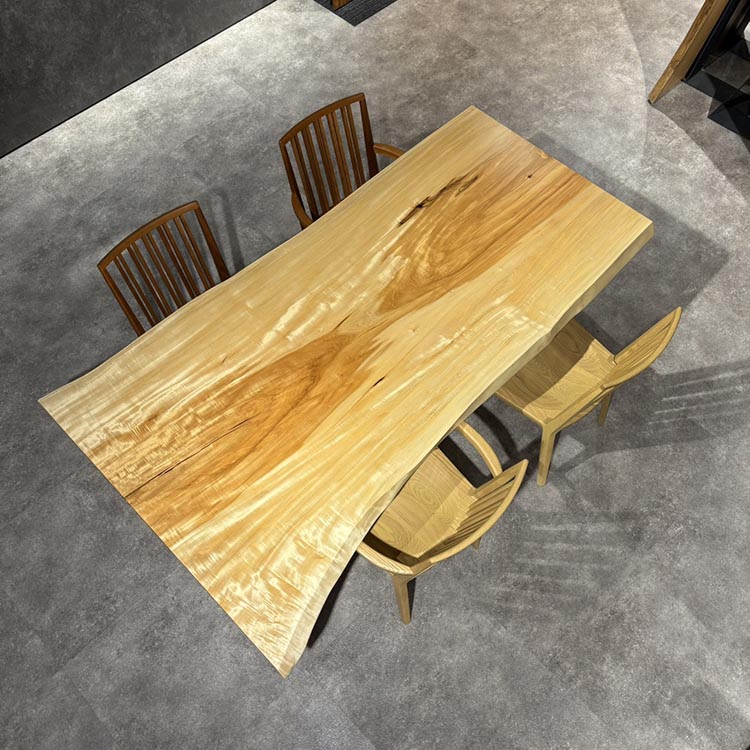 一枚板　トチ / 栃　K-HN-2302-927　(W200cm)