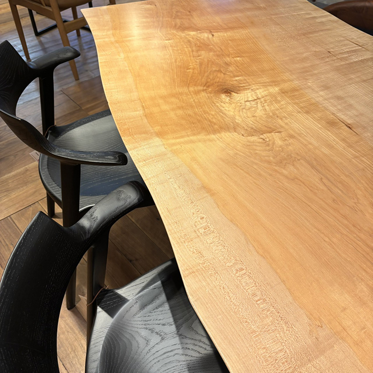 一枚板 カエデ(杢) 229-6 (W150cm) ダイニングテーブル