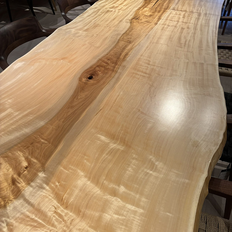 一枚板　トチ / 栃(杢)　K-HN-2303-867　(W250cm)