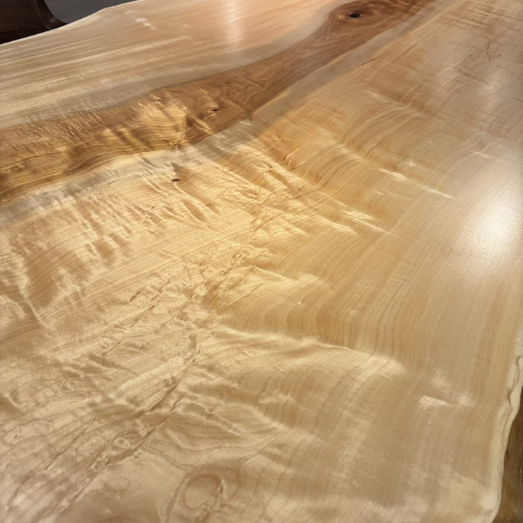 一枚板　トチ / 栃(杢)　K-HN-2303-867　(W250cm)