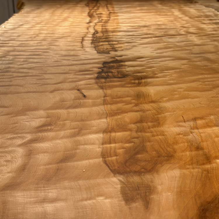 一枚板　トチ / 栃(杢)　K-HN-2304-945　(W220cm)