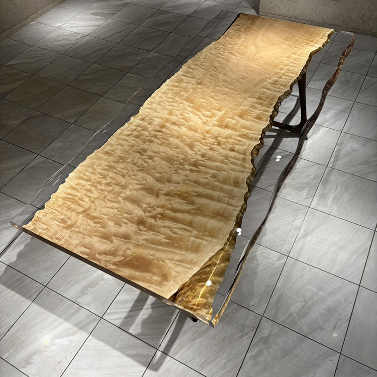 RESIN　トチ / 栃(杢)　K-HN-2304-951　(W210.5cm)