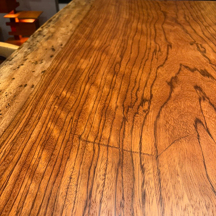 一枚板　エビアラ　643-1/2-4-2　(W160cm)　ダイニングテーブル