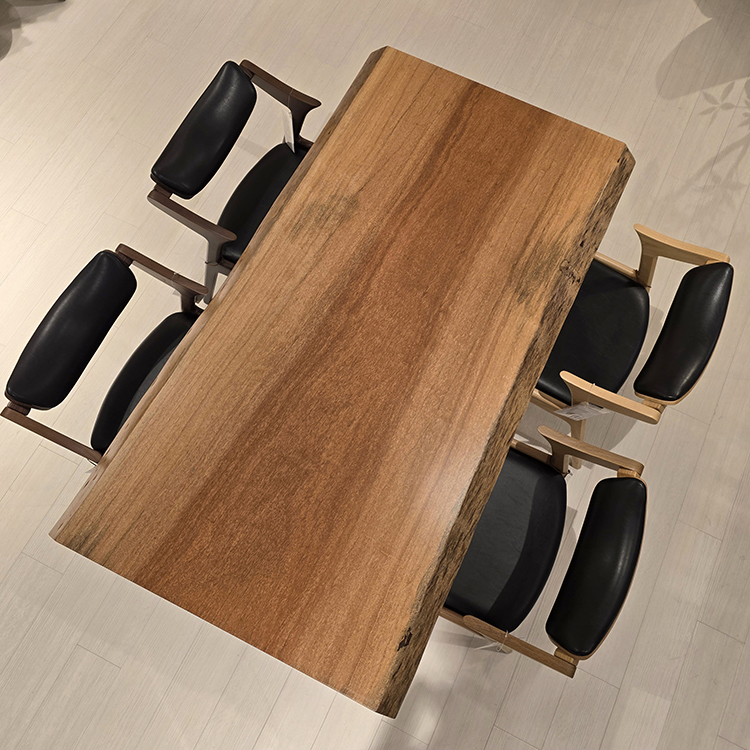 一枚板　ボセ　104-1/3-16-1　(W150cm)　ダイニングテーブル