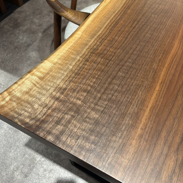 一枚板テーブル　ウォールナット　5126-2　(W160cm)