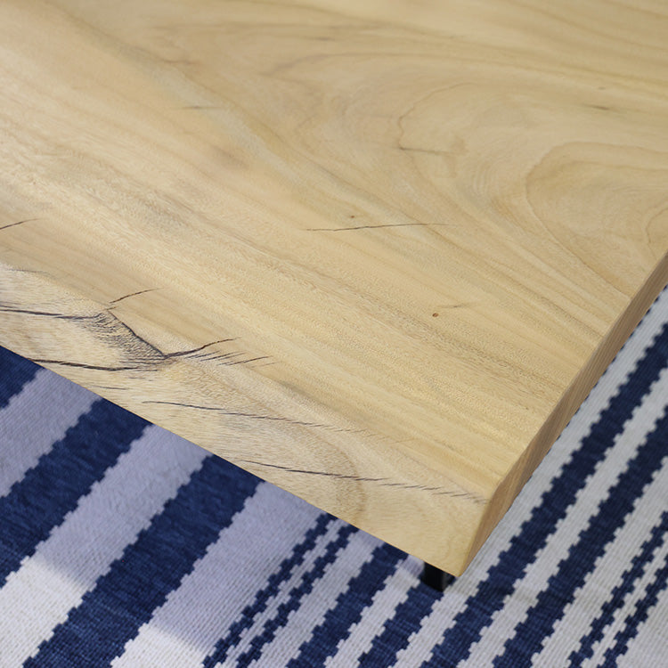 【SOLD OUT】一枚板　クス　52-10　(W120cm)　ローテーブル