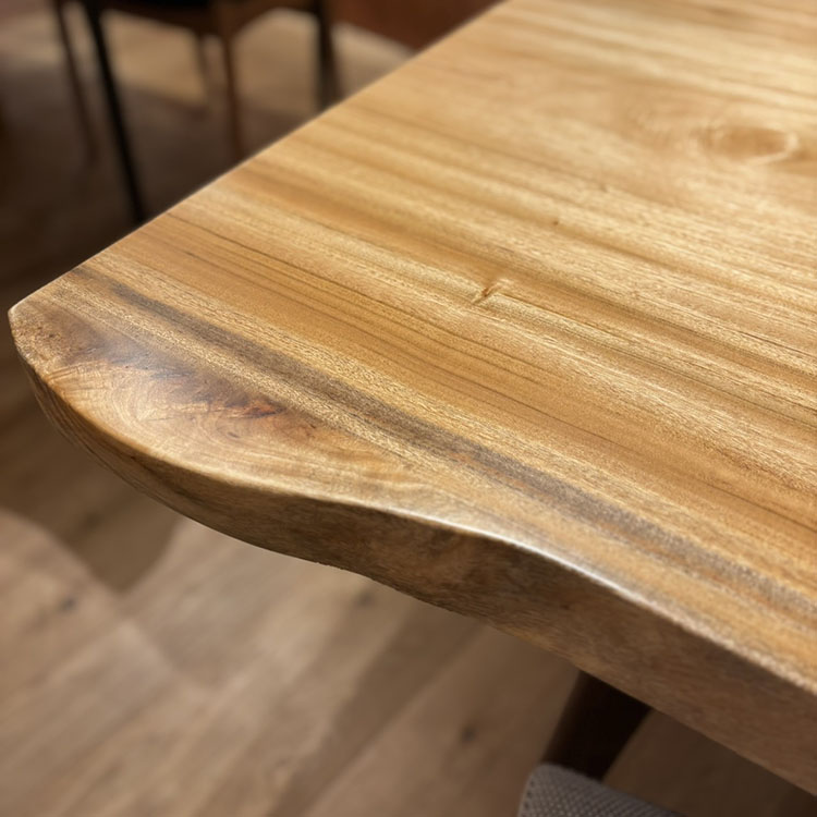 一枚板　クス / 楠　K-HN-2306-427　(W200cm)