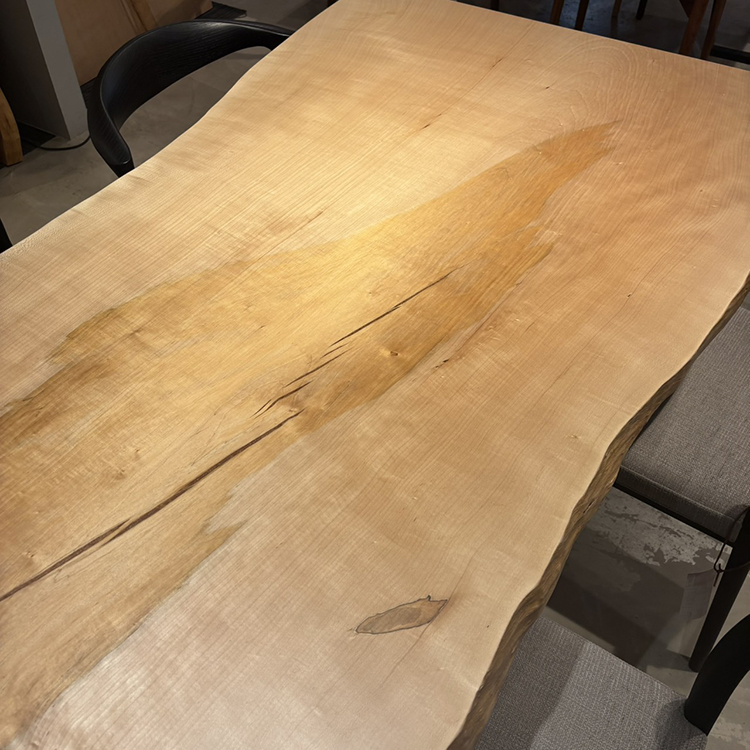 一枚板　カエデ / 楓　K-GM-2306-738-2　(W160cm)