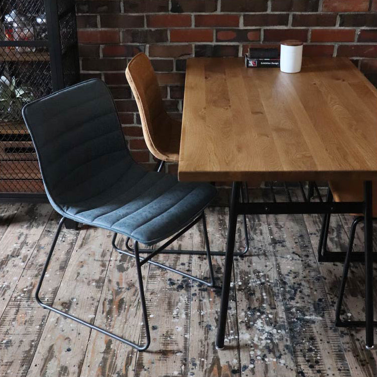 クロエダイニングチェア