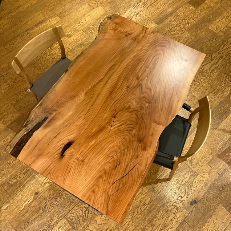【SOLD OUT】一枚板　カツラ　937-2　(W150cm)　ダイニングテーブル