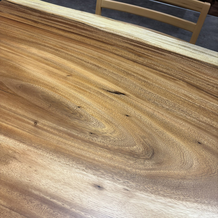 一枚板　モンキーポッド　5109-11　(W180cm)
