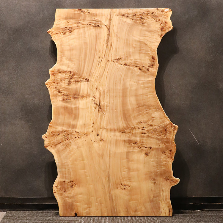 【SOLD OUT】一枚板　ポプラ　129-3-2　(W135cm)　ローテーブル
