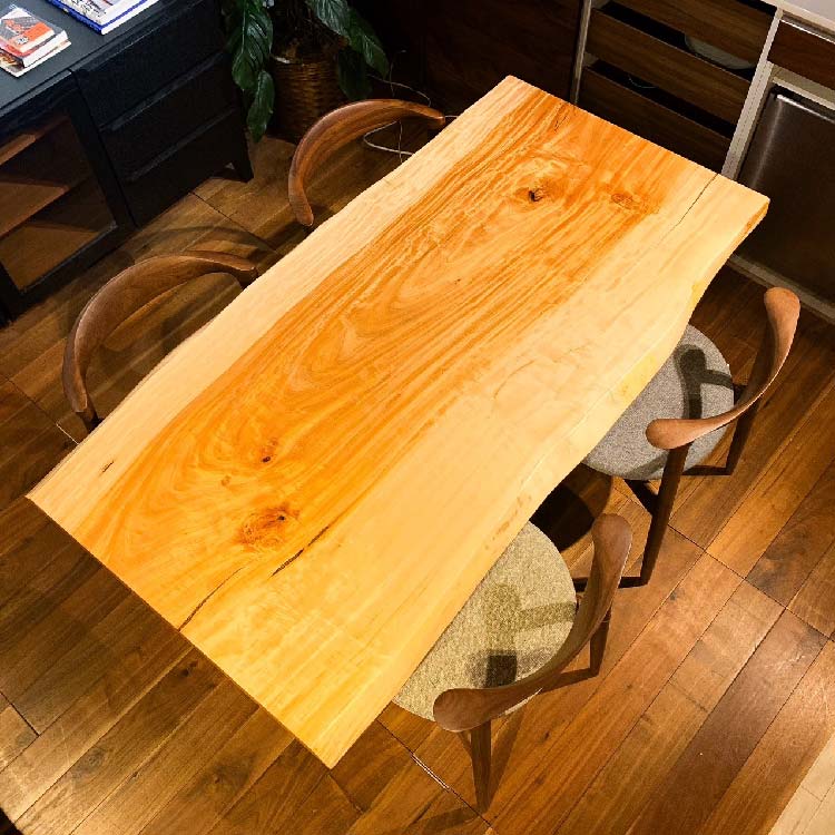 【SOLD OUT】一枚板　トチ　1032-4-2　(W155cm)　ダイニングテーブル
