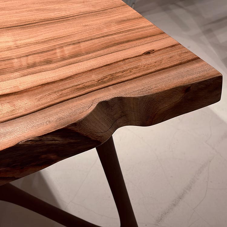 一枚板　クス / 楠(杢)　6102-5　(W250cm)