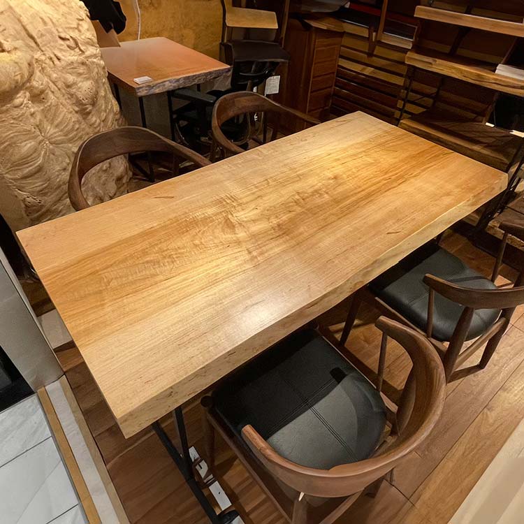 【SOLD OUT】一枚板　ソフトメープル　B58-4　(W165cm)　ダイニングテーブル