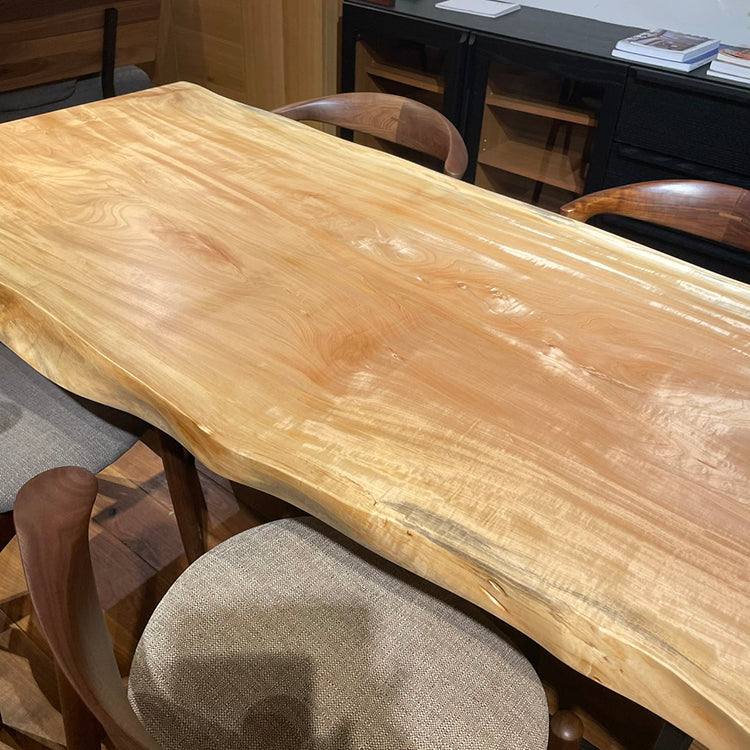 【SOLD OUT】一枚板　トチ　1022-1/2-4　(W165cm)　ダイニングテーブル