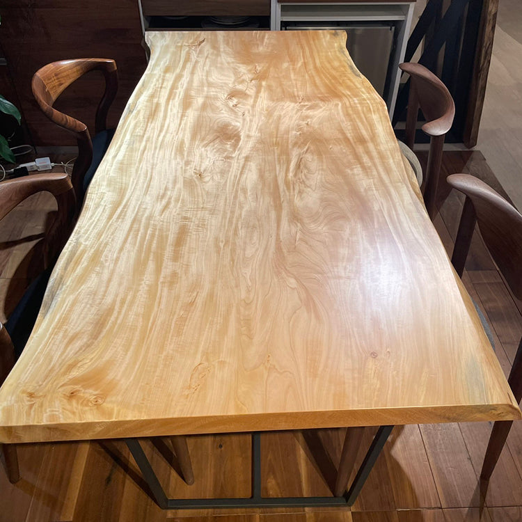 【SOLD OUT】一枚板　トチ　1022-1/2-4　(W165cm)　ダイニングテーブル