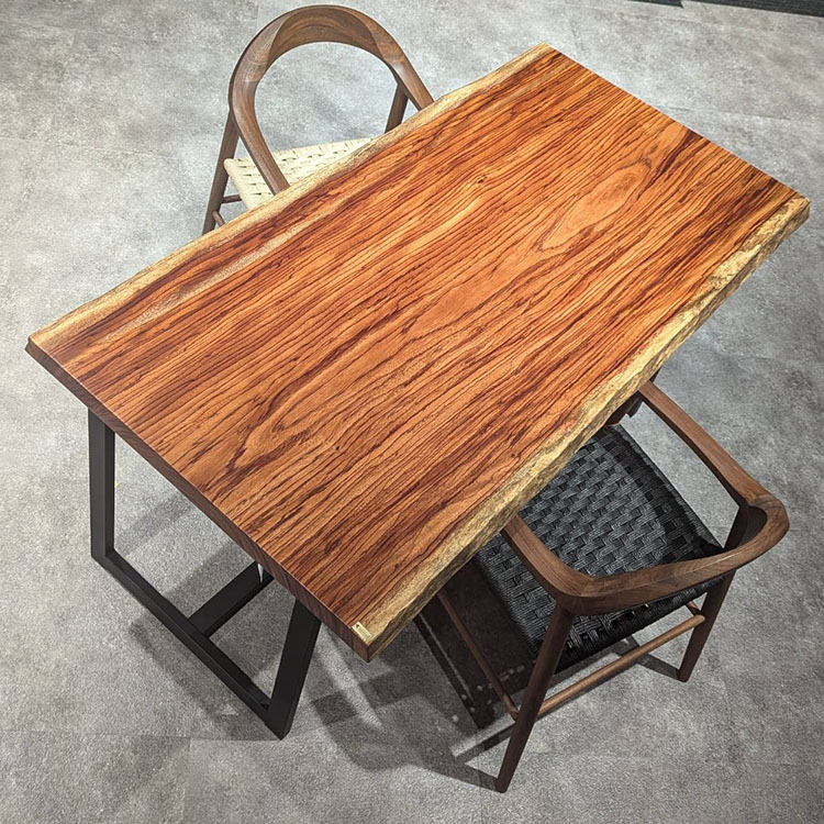 一枚板　エビアラ　662-2/2-4-1　(W160cm)　ダイニングテーブル