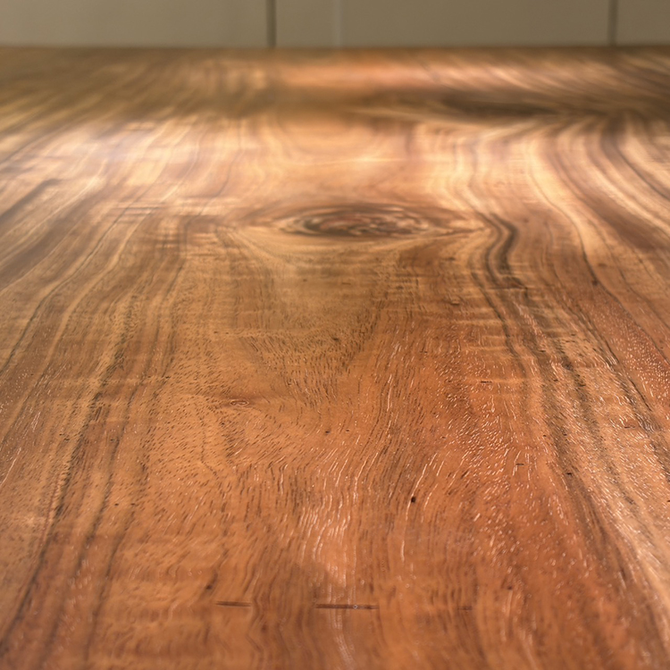 一枚板　パプアニューギニアウォールナット(杢)　5013-18　(W230cm)