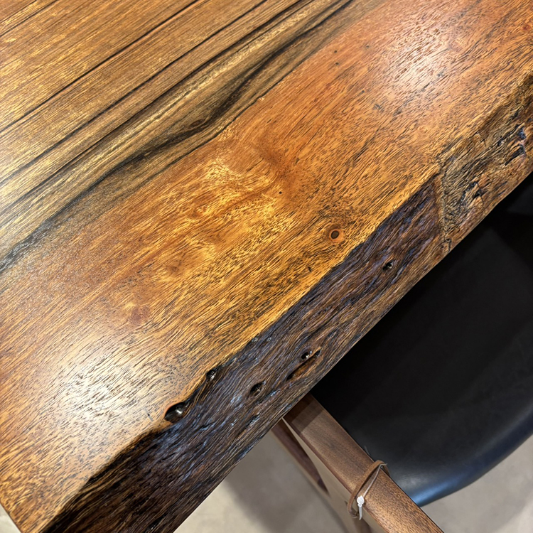 一枚板　パプアニューギニアウォールナット　102-11-1　(W220cm)　ダイニングテーブル