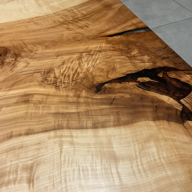 一枚板　トチ / 栃(杢)　K-GM-2311-471　(W180cm)