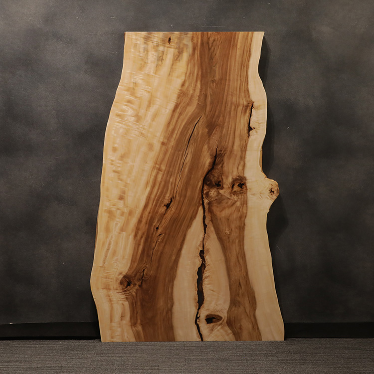 一枚板　トチ / 栃(杢)　501-7　(W180cm)