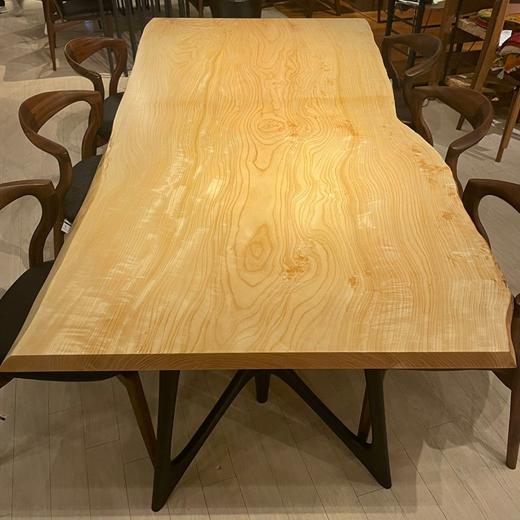 一枚板　トチ / 栃(杢)　587-1/2-4　(W230cm)