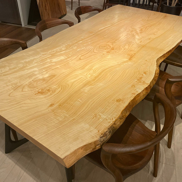 一枚板　トチ / 栃(杢)　587-1/2-4　(W230cm)