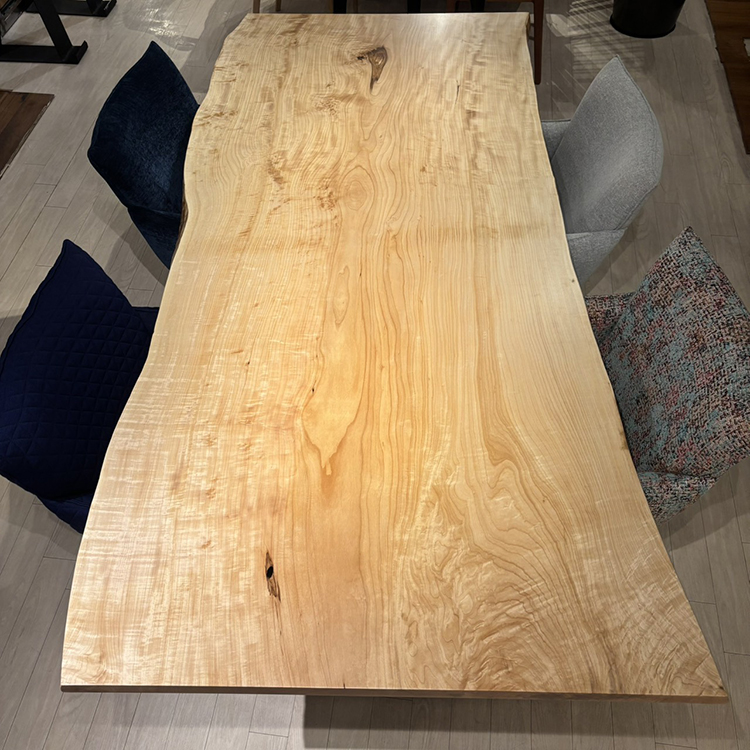 一枚板　トチ / 栃　587-1/2-5　(W230cm)