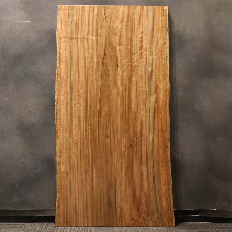 【SOLD OUT】一枚板　パプアニューギニアウォールナット(杢)　133-7-1　(W160cm)