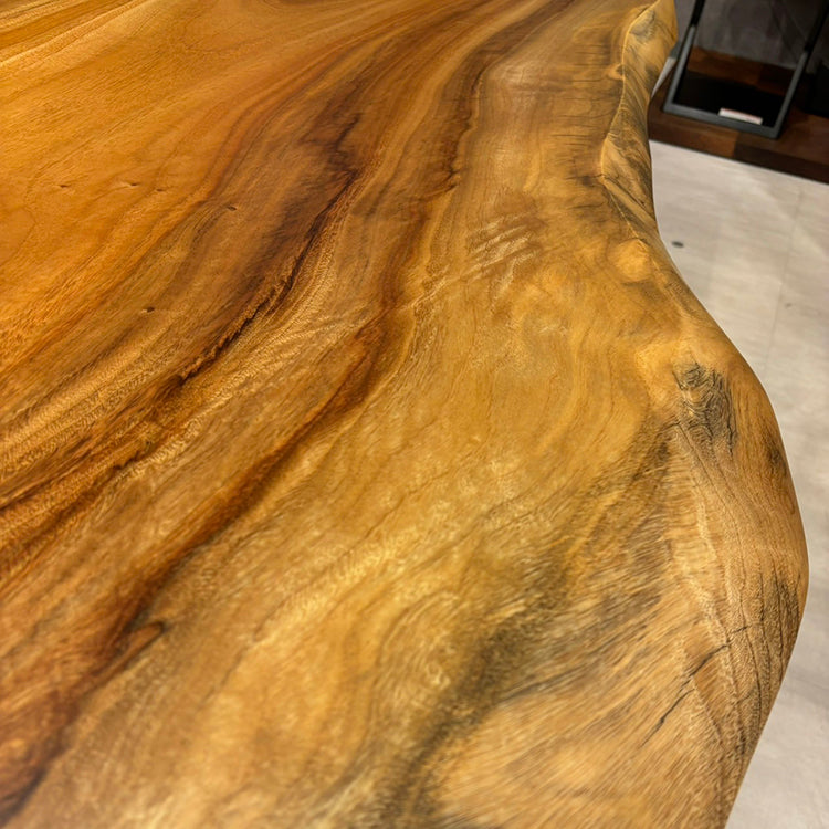 【SOLD OUT】一枚板　クス / 楠(杢)　1779-4　(W160cm)