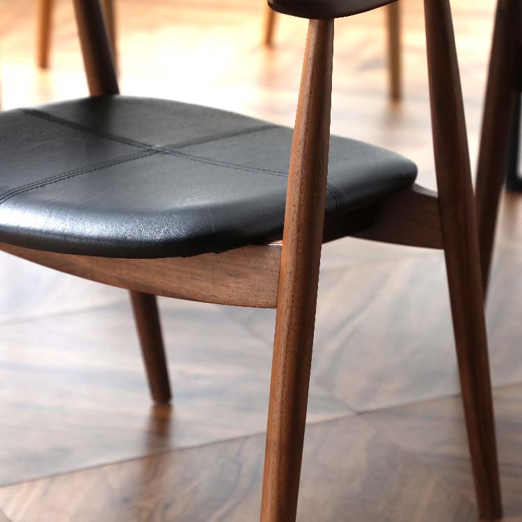 フロスト　ダイニングチェア