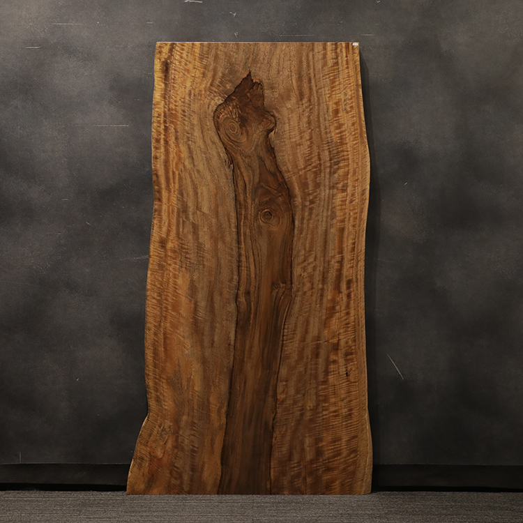 一枚板　マンゴ(杢)　IW-6　(W180cm)
