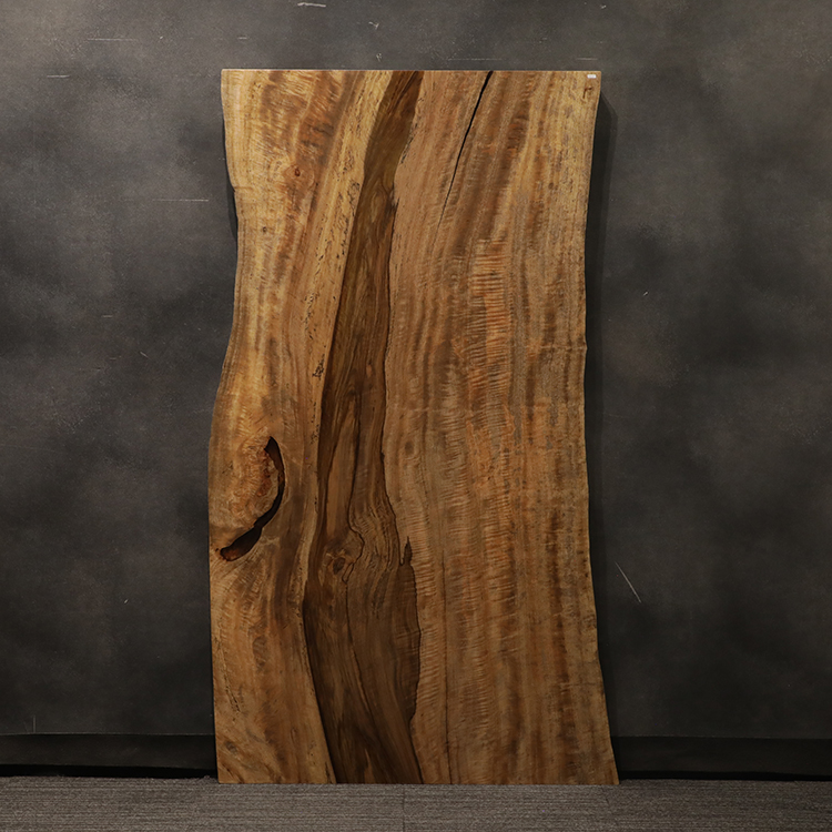 一枚板　マンゴ(杢)　IW-13　(W180cm)