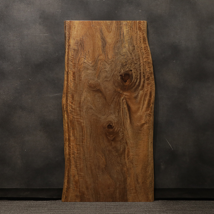 一枚板　マンゴ(杢)　IW-18　(W160cm)
