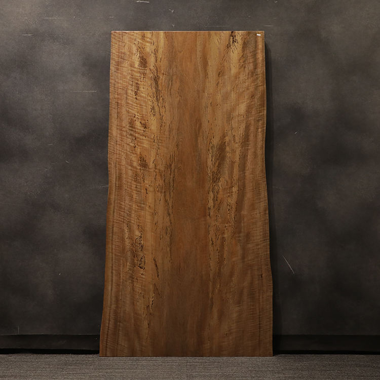 一枚板　マンゴ(杢)　IW-33　(W180cm)
