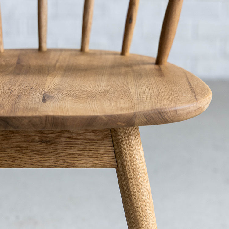 リーマ ダイニングチェア 回転式